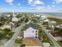 Luxury Oceanview Beach Home • Steps from the Sand • Elevator - 4-Star