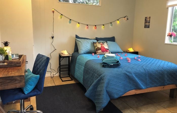 CozyTiki Cottage w/ 2 Private Rooms, Priv Attached Kit/Bath TA-154-746-2656-01