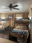 Cozy House, Sleeps 14 and 12 miles to the visitor center in Benezette, PA - 무료 와이파이