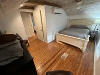 Cozy Cabin in the hills of Kentucky Lake. Family getaway or relaxing escape! - Homestays