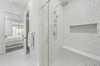Brand New Townhome in Carrollton - Wifi