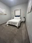 Luxury Spearfish Retreat-Hot Tub, Fireplace & Gourmet Kitchen-Near Black Hills - บังกะโล