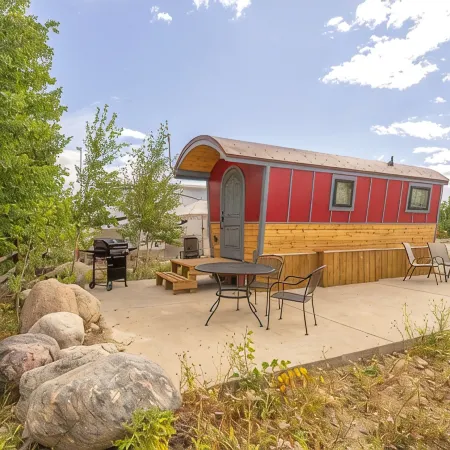 ☆ Magical Gypsy Wagon ☆ Unique Mountain Getaway