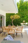 Spacious Studio City Home: Pool, Jacuzzi, Valley Views, Near Universal - Wifi