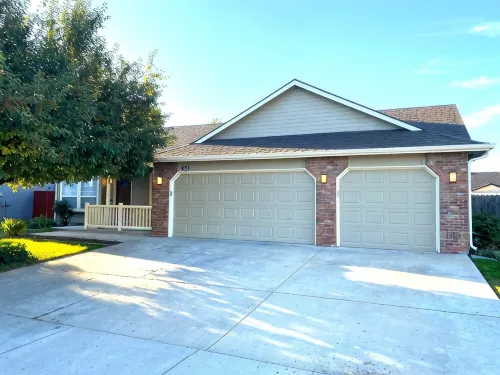 Charming, Newly remodeled, 3+Br/2Ba house, with office, in Meridian - 4-Star