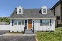 4Bd/2ba home Sleeps 8 *Newly Renovated* 2 minutes to all Hershey attractions! - 3성급