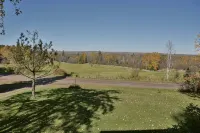Brookside: Cozy Cabin Retreat, Fireplace + Atv/Snowmobile Access + Pets ok - 3 星級