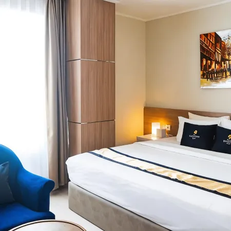 Hotel Dharmein