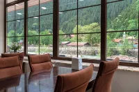 Kuzey Park Hotel - Bãi đậu xe