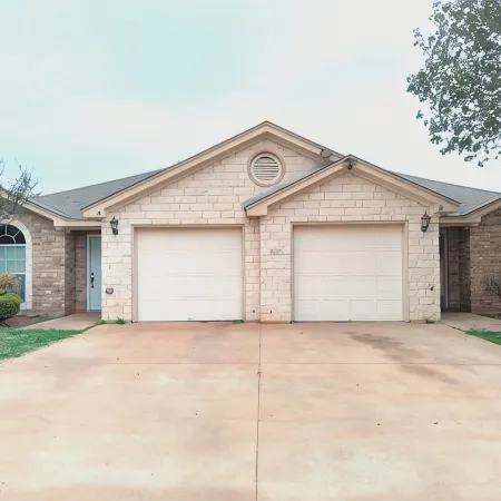 Comfortable Central Texas Home  Minutes to Fort Hood Perfect Home Away from Home