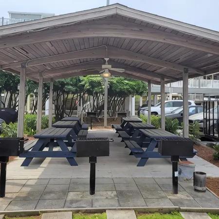 Spacious, Two Bedroom Condo at the Center of the Crystal Coast
