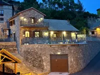 Castiello Jaca Pyrenees Star - parking