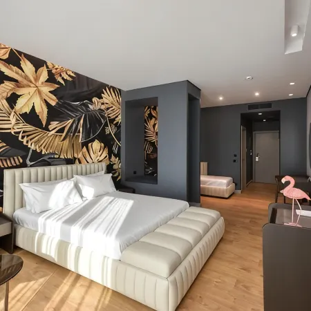 Flamingo Hotel