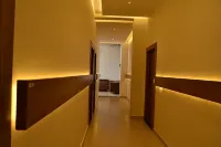 Sukhi A Luxury Stay Inn - Parkering