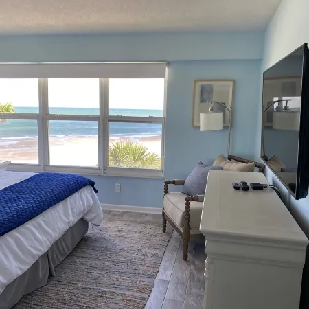 Crescent Beach Retreat- Fully updated 2 BR/2BA  Direct ocean views in Coquina!