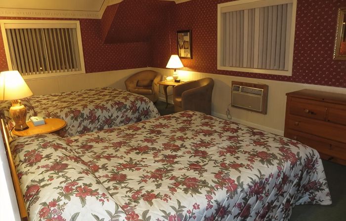 Travelers Inn Motel - Eagle River Downtown