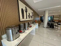 Guemes Hotel & Spa - breakfast