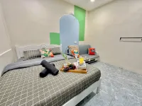 Kota6-10pax/PoolTabl/KTV/ArcadeGame/Walk8minJonker by YeeStay - Villas