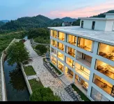 Sunian · Glen Brook Valley Stream Hotspring Retreat - Barer