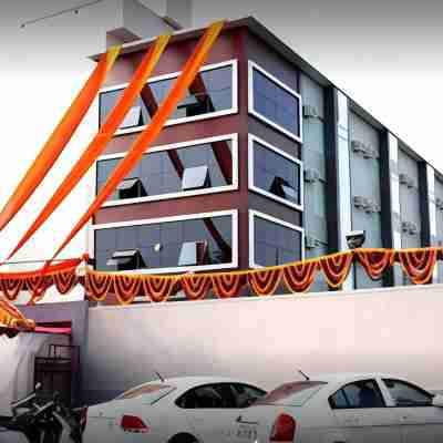 Hotel Sharda Resort Hotel Exterior