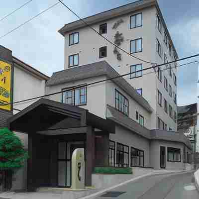 蔵王温泉 ホテル喜らく Hotel Exterior