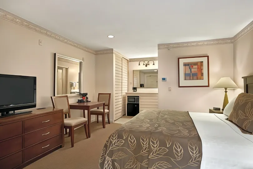 Days Inn by Wyndham San Diego Hotel Circle
