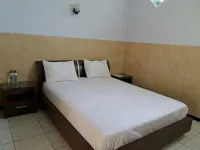 Hotel Cendrawasih Hotels in Patrang
