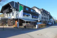 Hotel Victoria Förster e.K. Hotels in der Nähe von Safariland Stukenbrock