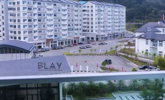 PLAY at Palas Horizon Kea Farm