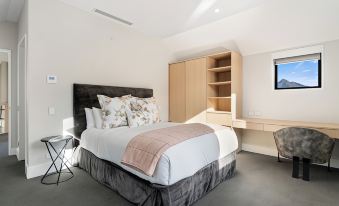 Central Queenstown Villa & Spa by Staysouth