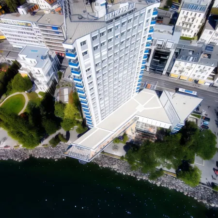 MONA Montreux Отели рядом с достопримечательностью «Mountain Studio»