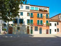 Canal Grande Hotellit kohteessa Santa Croce