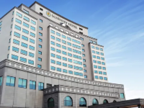 Sun Valley Hotel Hotel berhampiran House of Empress Myeongseong