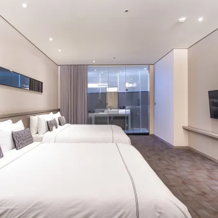 Hotel Reve Отели рядом с достопримечательностью «Железнодорожная станция Shalu»