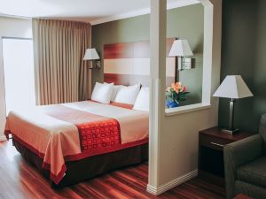 Rodeway Inn & Suites Lake Havasu City