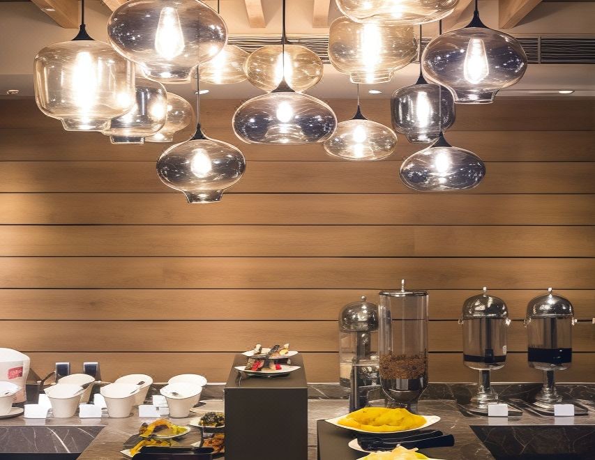 가오슝 메인역 인근 도시 풍경