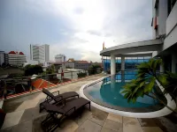 High Point Surabaya Hôtels à : Wonocolo