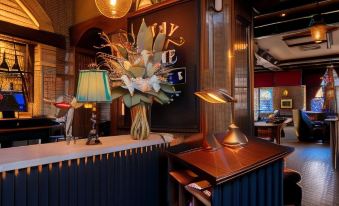 2. 더 로열 오크..