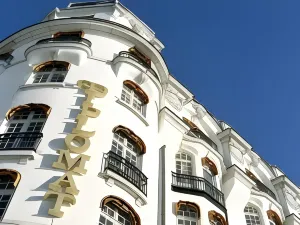 Hotel Diplomat