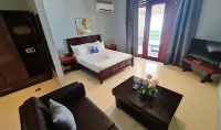 Reef Beach Resort