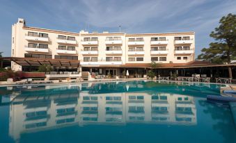 Paphos Gardens Holiday Resort