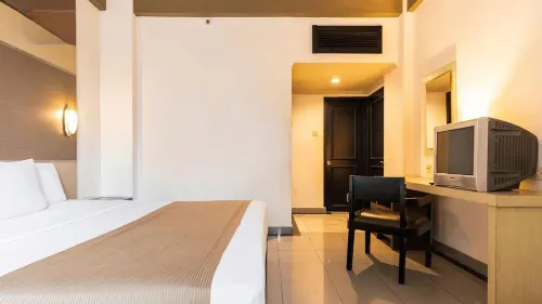 Apartment Danau Toba Medan Hotels in Madras Hulu