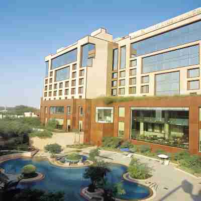 Sheraton New Delhi Hotel Hotel Exterior