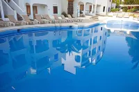 BJ Apartamentos Europa - Pools