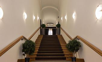 Stariy Gorod Hotel