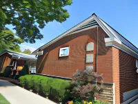Carleton of Oak Park Hotels near Concordia University Chicago