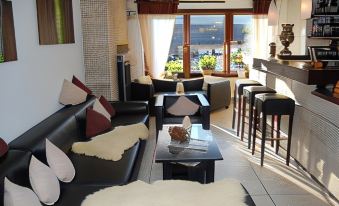 Hotel Grüner Baum Mit Restaurant & Wellness