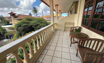 New Mekar Jaya Hotel