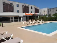 Ibis Istres Trigance - Pools