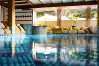 Les Grands Montets Hôtel & Spa Hôtels à : Argentière